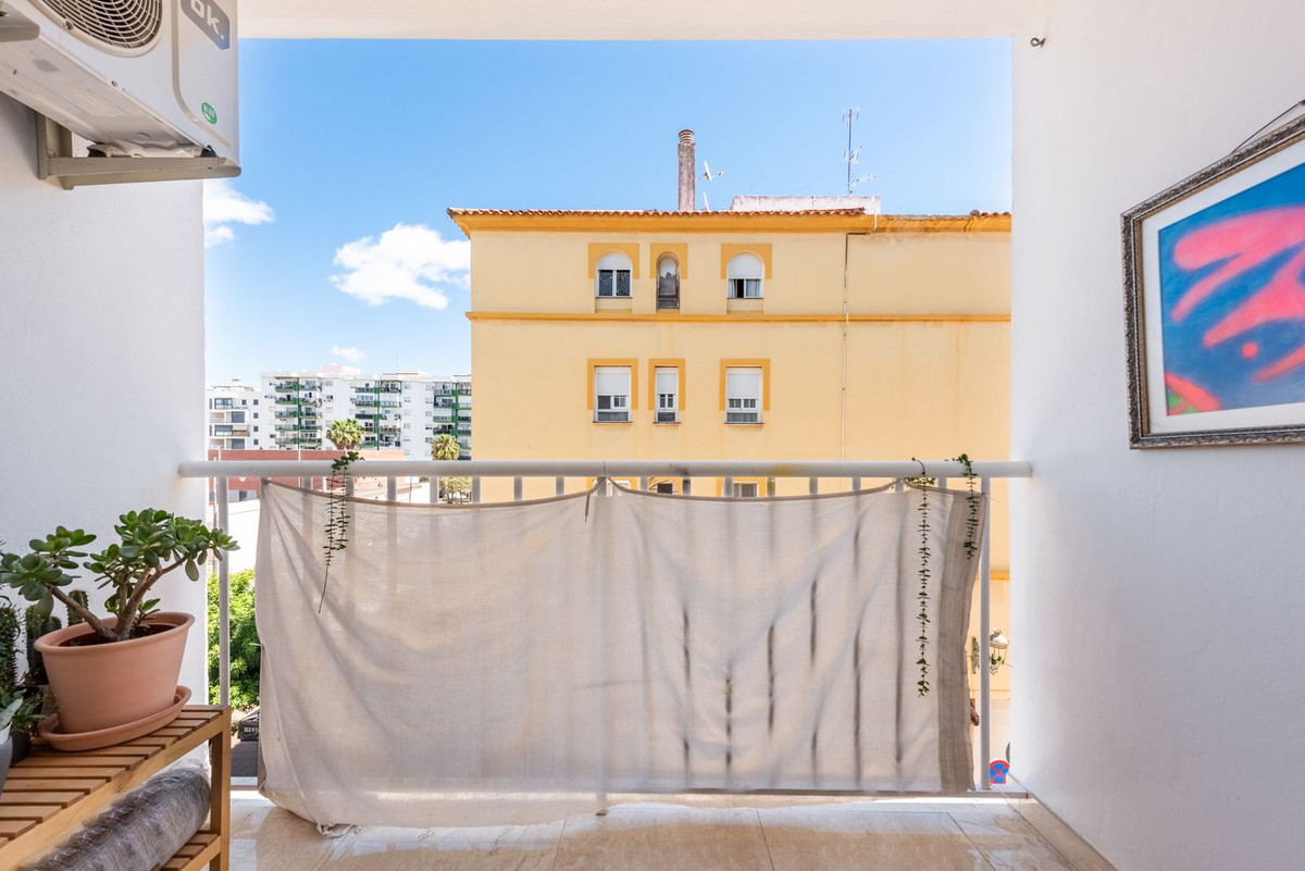 Appartement te koop in Estepona | 1 slaapkamers H5375911