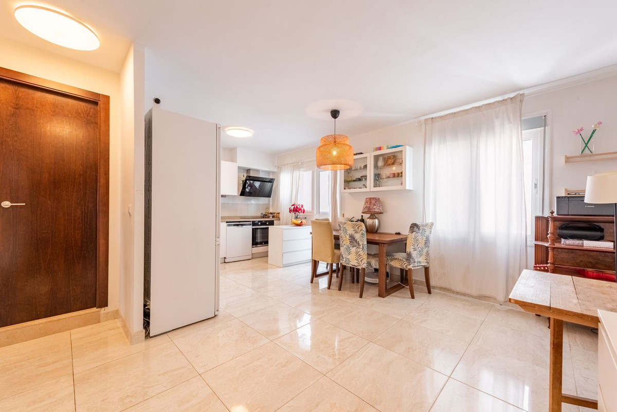 Appartement te koop in Estepona | 1 slaapkamers H5375911