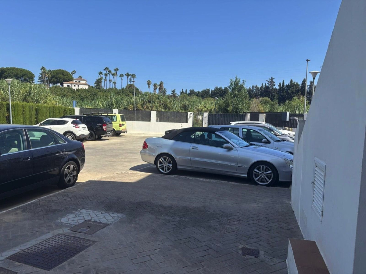 Duplex te koop in Estepona | 2 slaapkamers H5378338