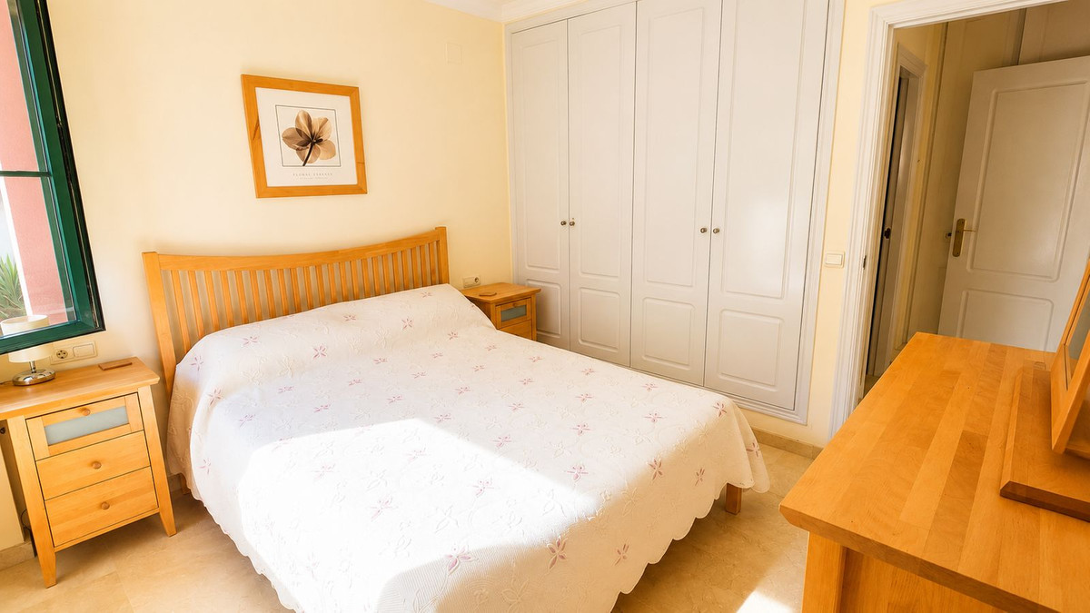 Appartement te koop in Estepona | 2 slaapkamers H5378950