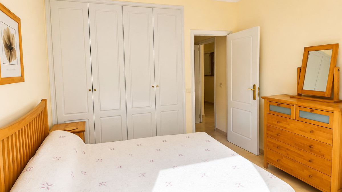 Appartement te koop in Estepona | 2 slaapkamers H5378950
