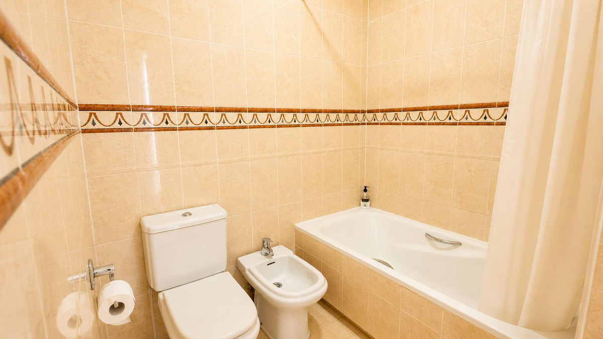 Appartement te koop in Estepona | 2 slaapkamers H5378950