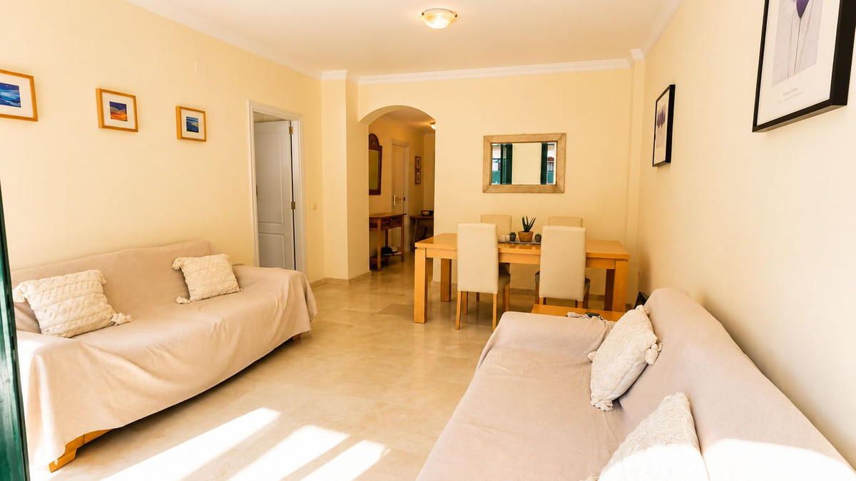 Appartement te koop in Estepona | 2 slaapkamers H5378950