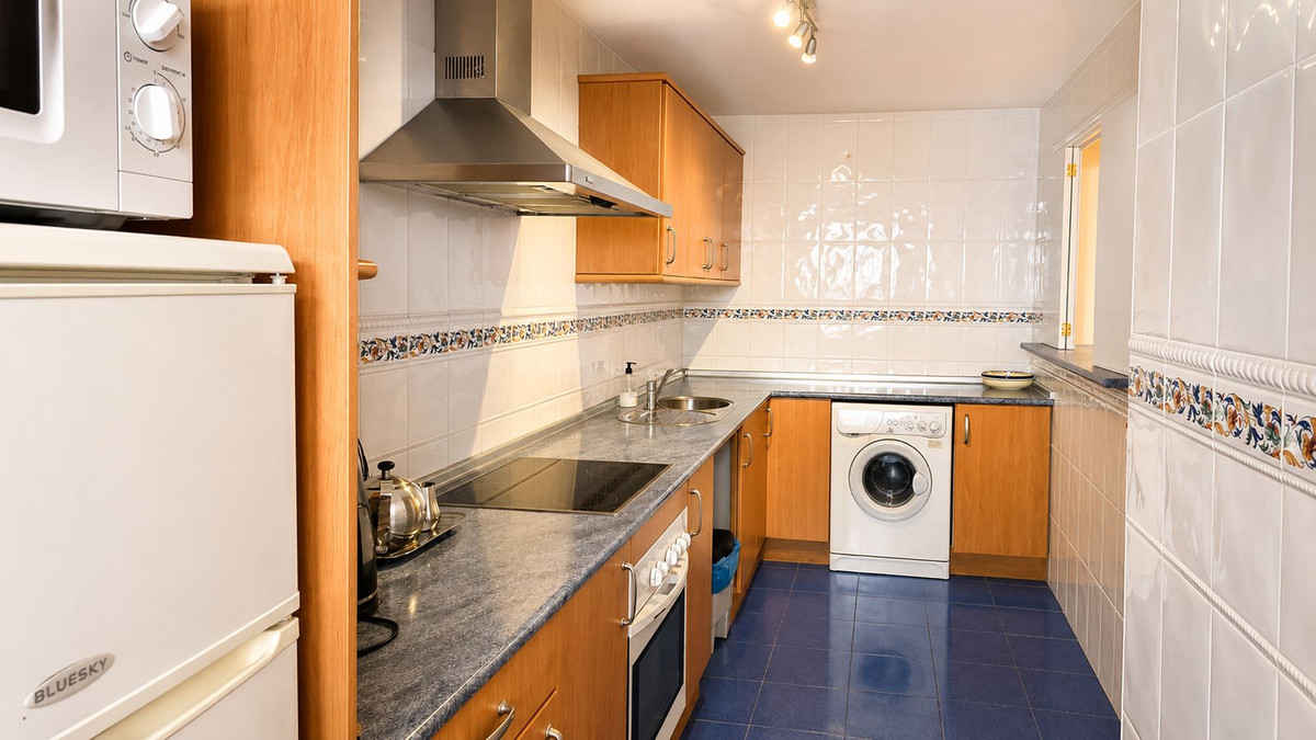 Appartement te koop in Estepona | 2 slaapkamers H5378950