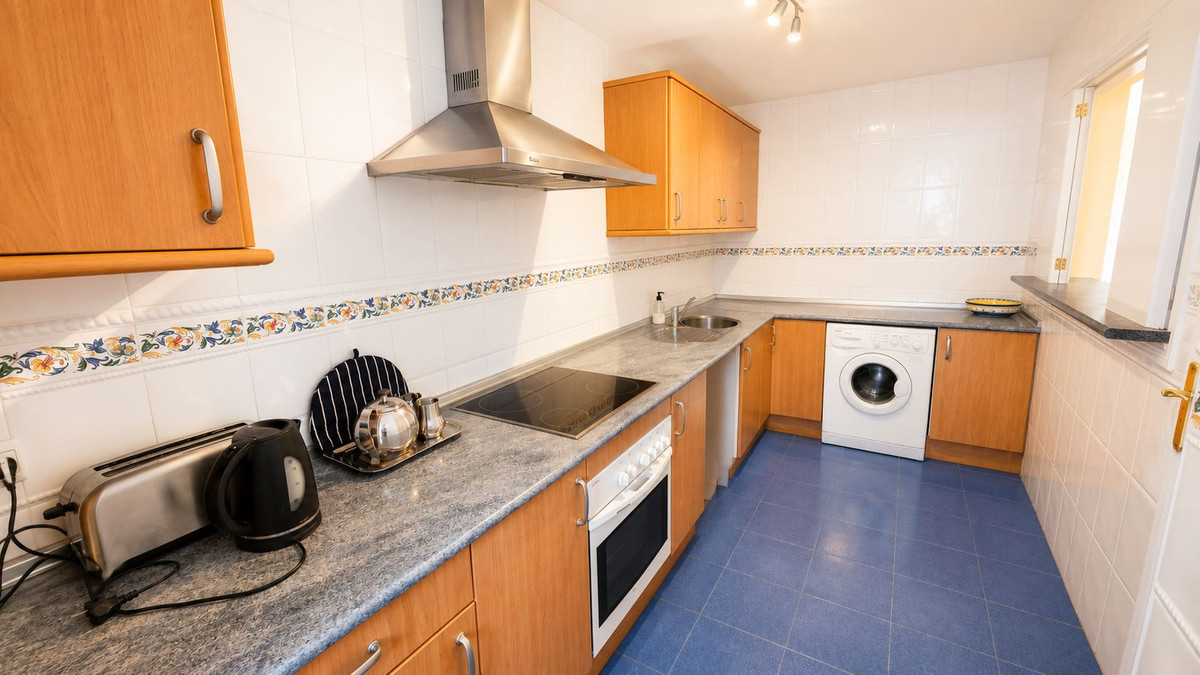 Appartement te koop in Estepona | 2 slaapkamers H5378950