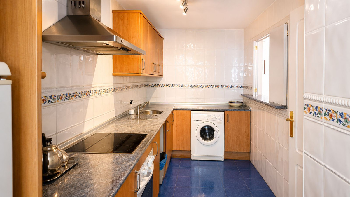 Appartement te koop in Estepona | 2 slaapkamers H5378950