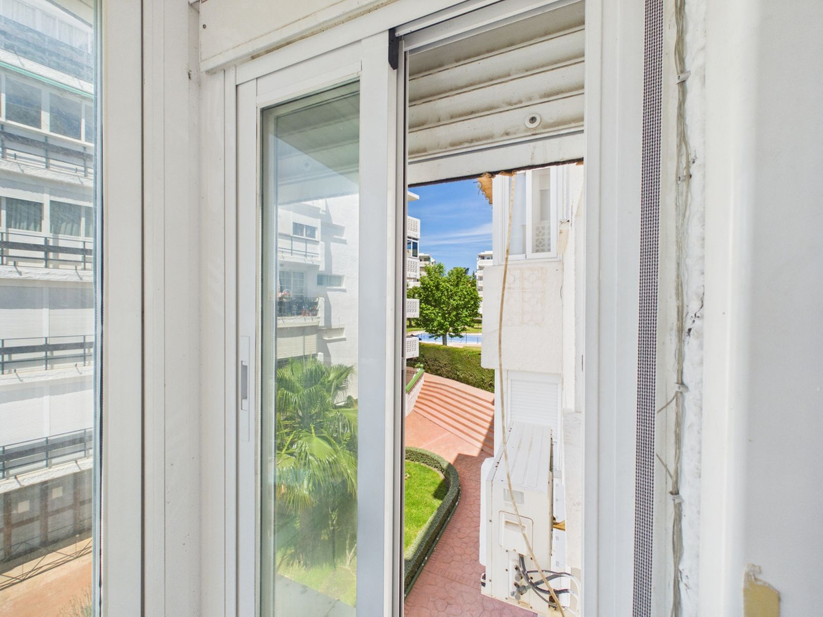 Appartement te koop in Estepona | 3 slaapkamers H5379004