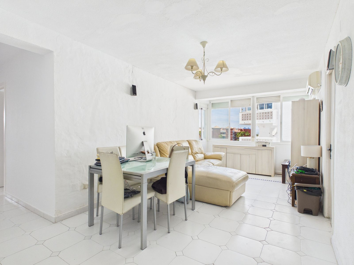 Appartement te koop in Estepona | 3 slaapkamers H5379004