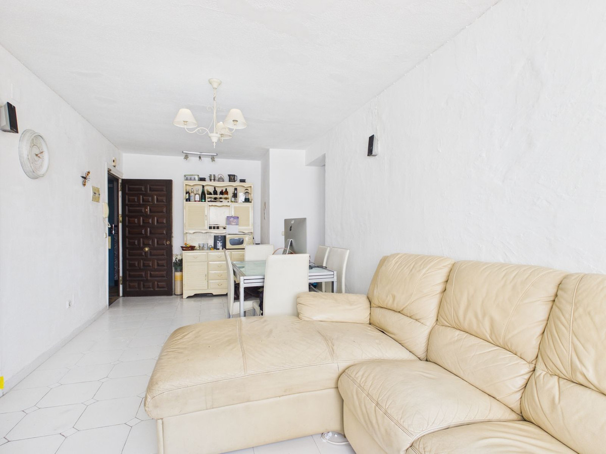 Appartement te koop in Estepona | 3 slaapkamers H5379004