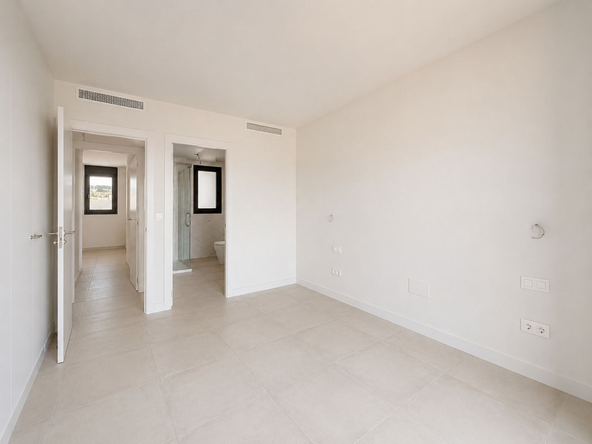 Appartement te koop in Estepona | 3 slaapkamers H5379133