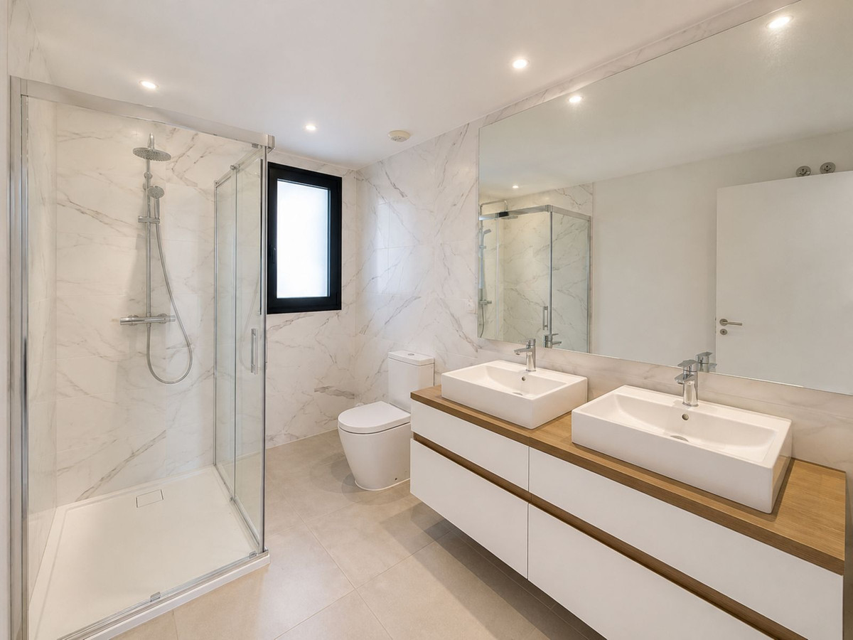 Appartement te koop in Estepona | 3 slaapkamers H5379133