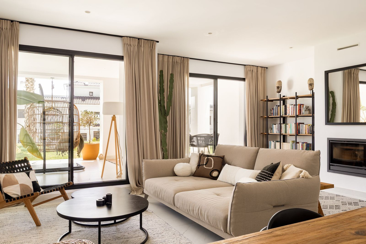 Appartement te koop in Estepona | 3 slaapkamers H5379193