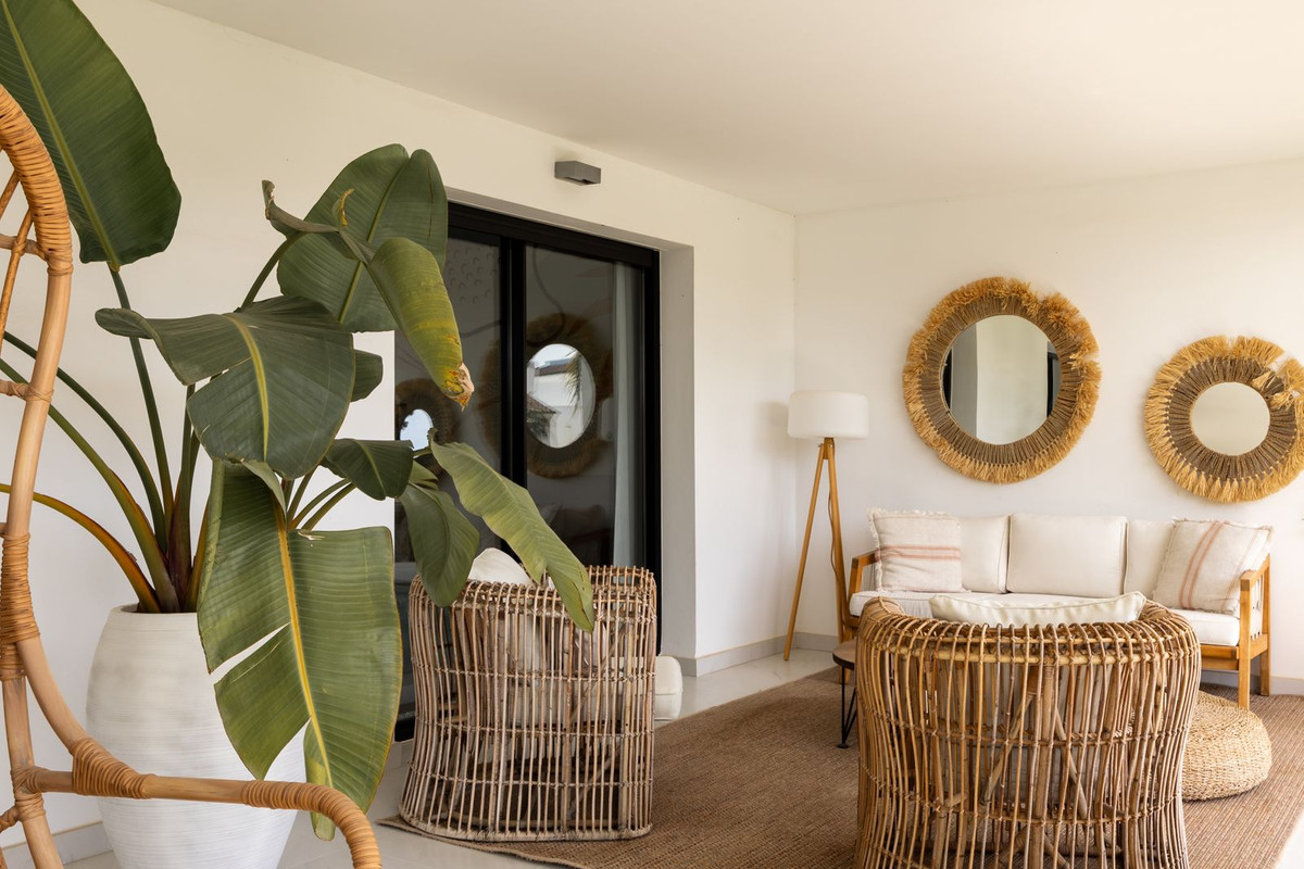 Appartement te koop in Estepona | 3 slaapkamers H5379193