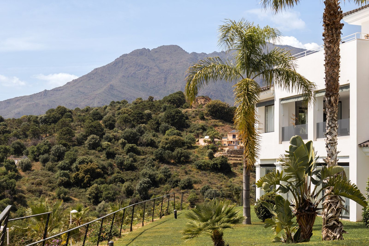 Appartement te koop in Estepona | 3 slaapkamers H5379193