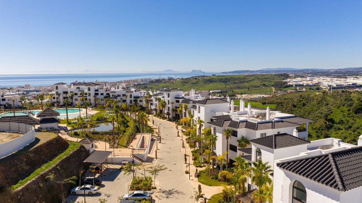 Appartement te koop in Estepona | 3 slaapkamers H5379193