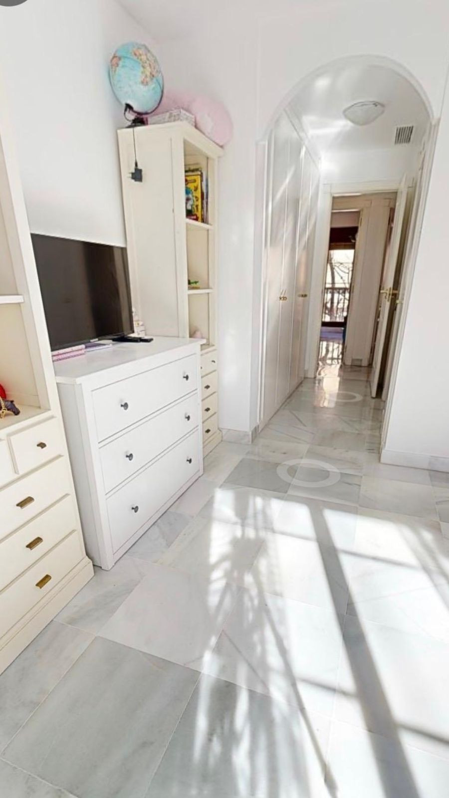 Appartement te koop in Estepona | 4 slaapkamers H5379208