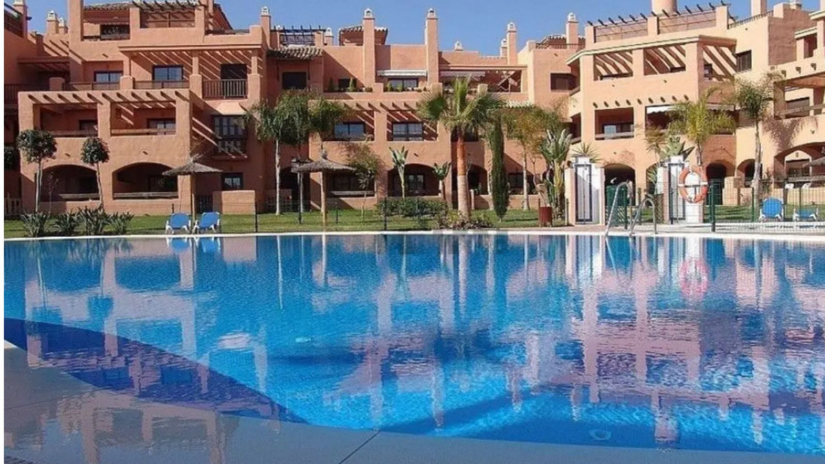 Appartement te koop in Estepona | 4 slaapkamers H5379208