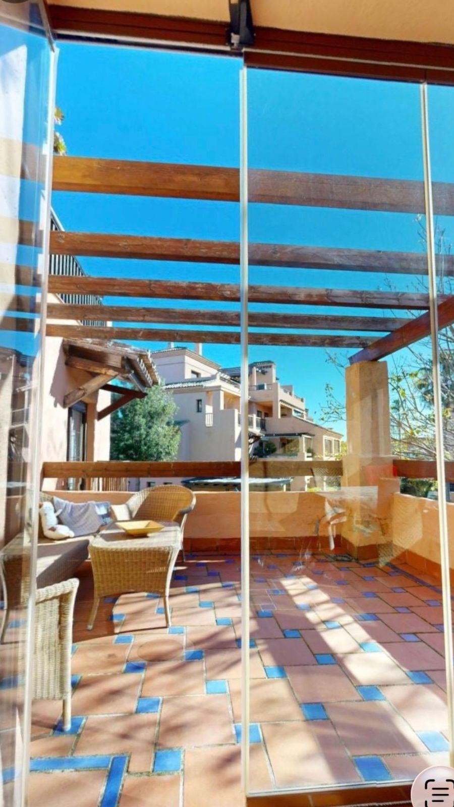 Appartement te koop in Estepona | 4 slaapkamers H5379208