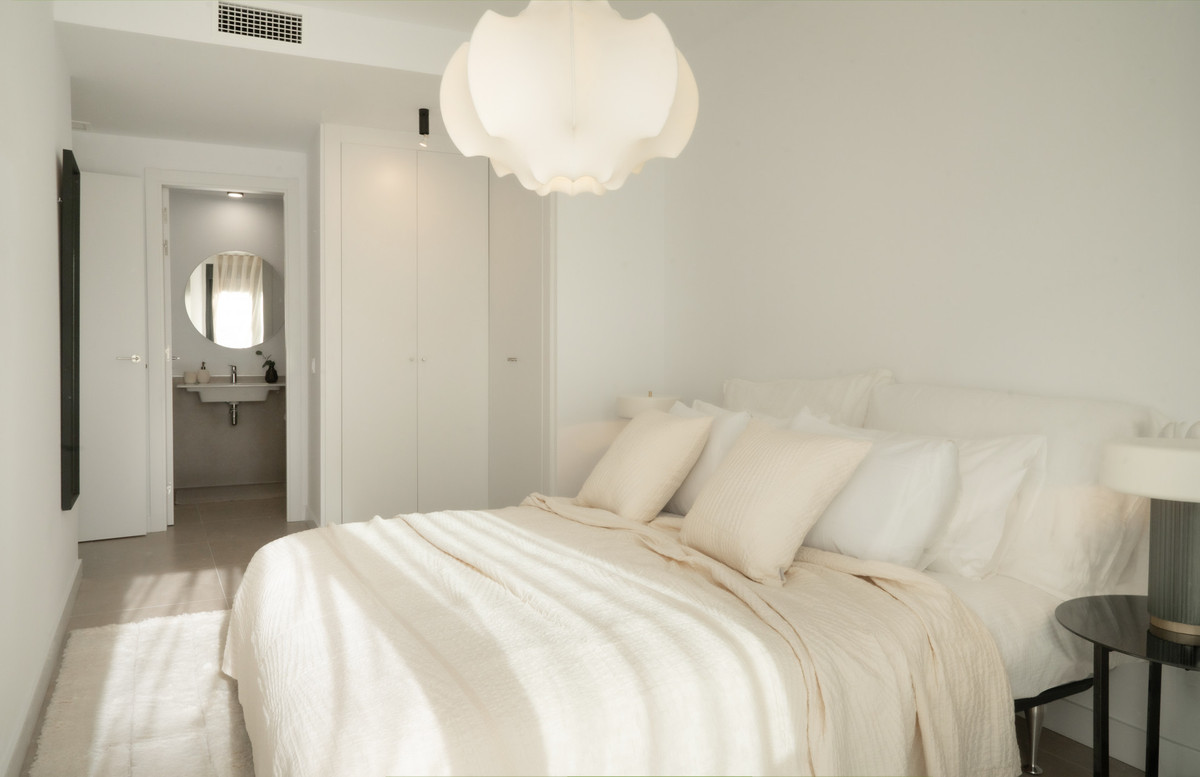 Appartement te koop in Estepona | 2 slaapkamers H5379568