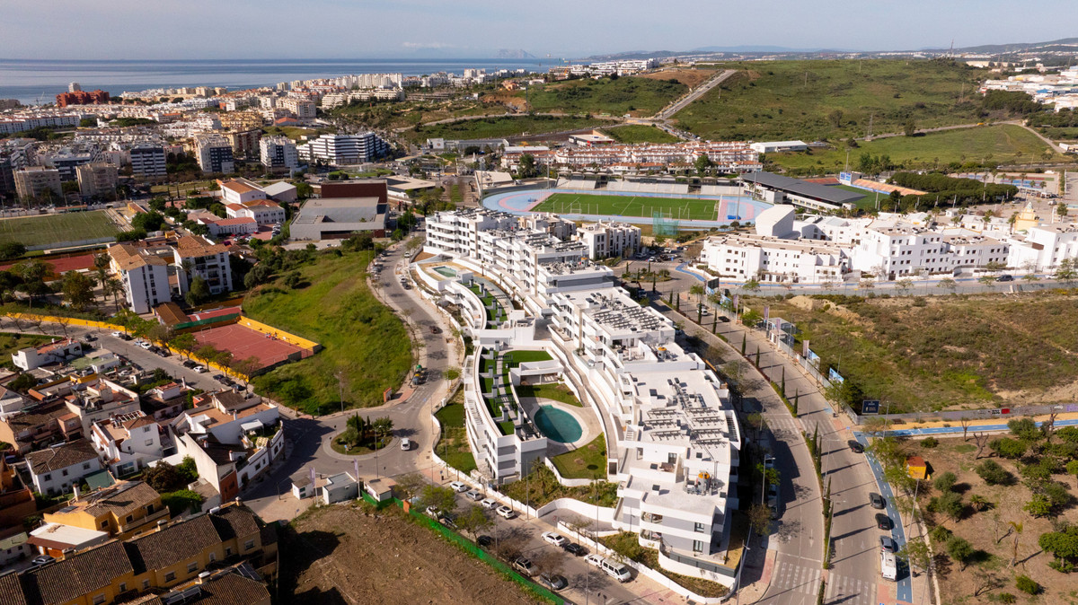 Appartement te koop in Estepona | 2 slaapkamers H5379568