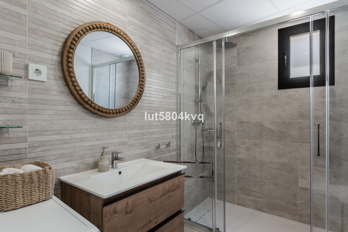 Appartement te koop in Estepona | 2 slaapkamers H5379577