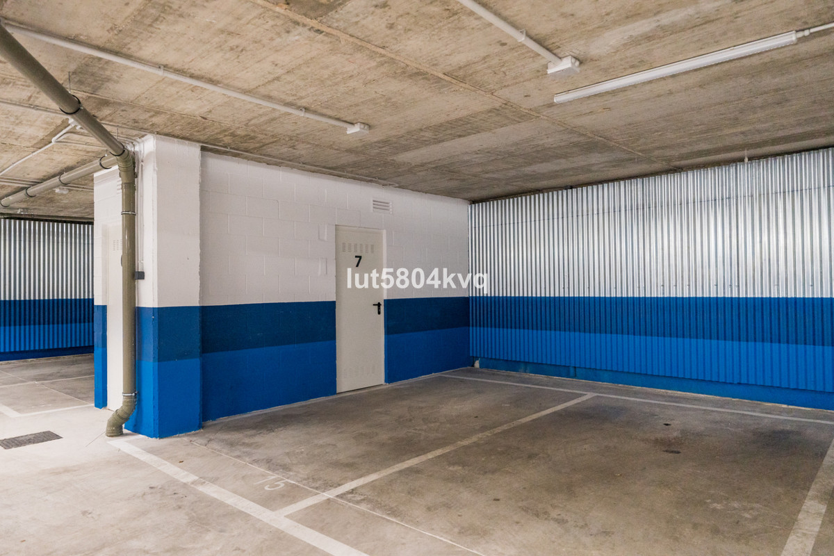 Appartement te koop in Estepona | 2 slaapkamers H5379577