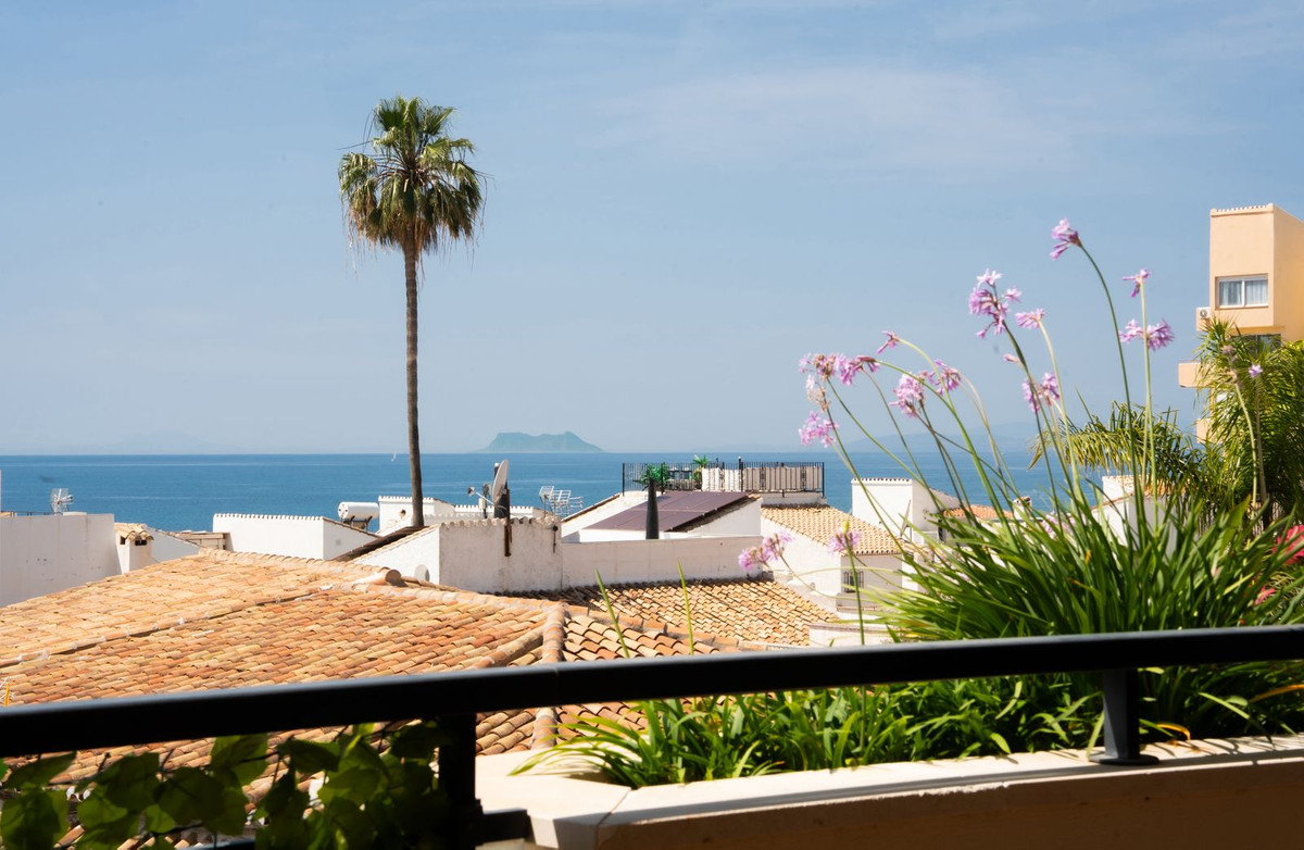 Appartement te koop in Estepona | 2 slaapkamers H5380141
