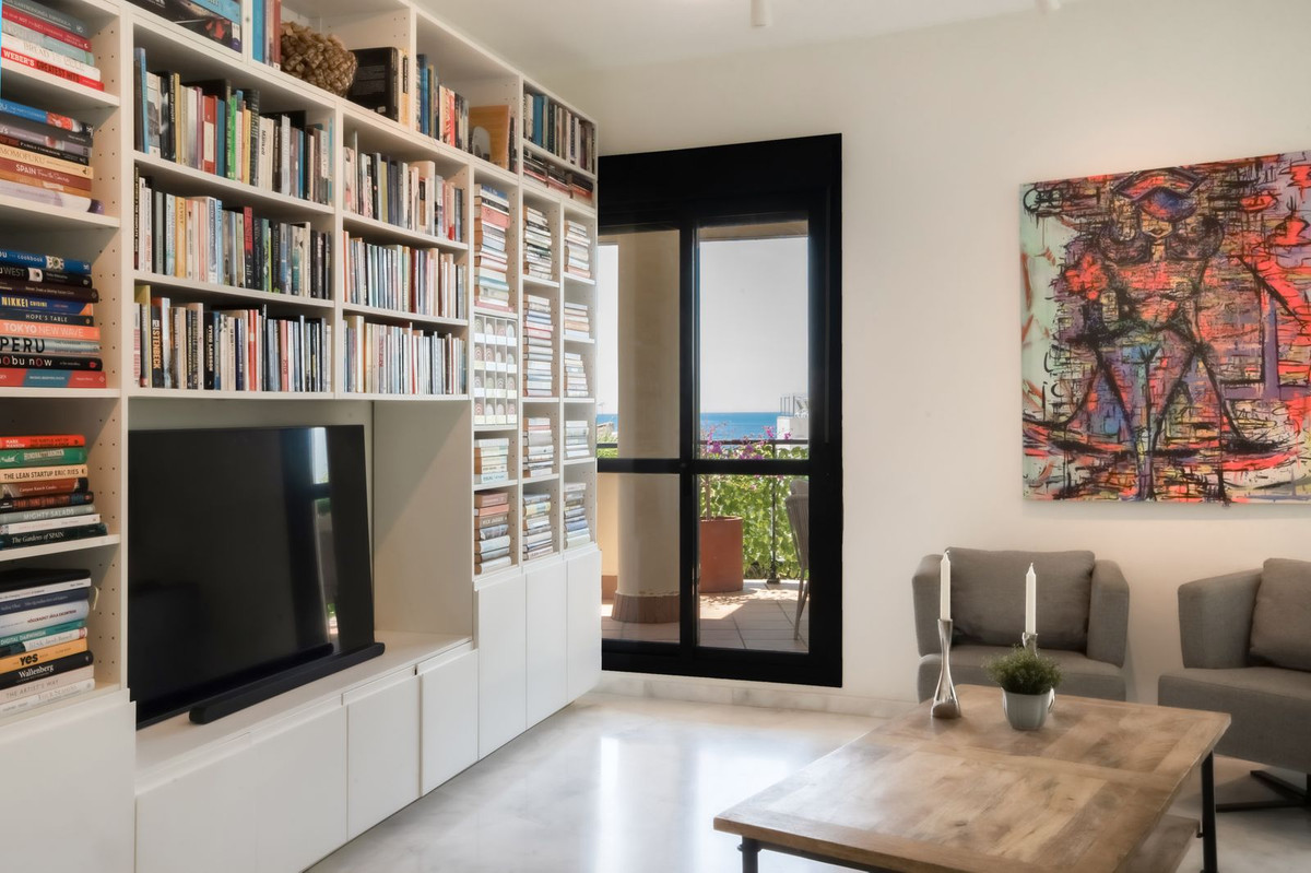 Appartement te koop in Estepona | 2 slaapkamers H5380141