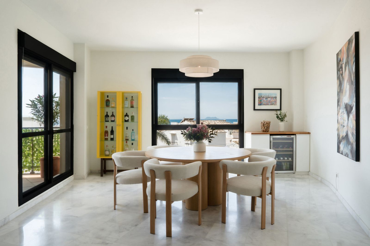Appartement te koop in Estepona | 2 slaapkamers H5380141