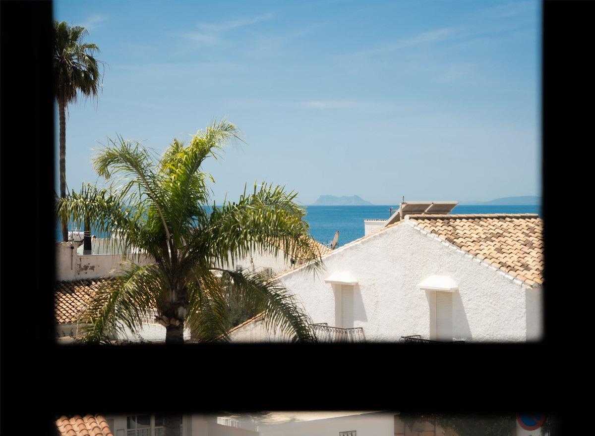 Appartement te koop in Estepona | 2 slaapkamers H5380141