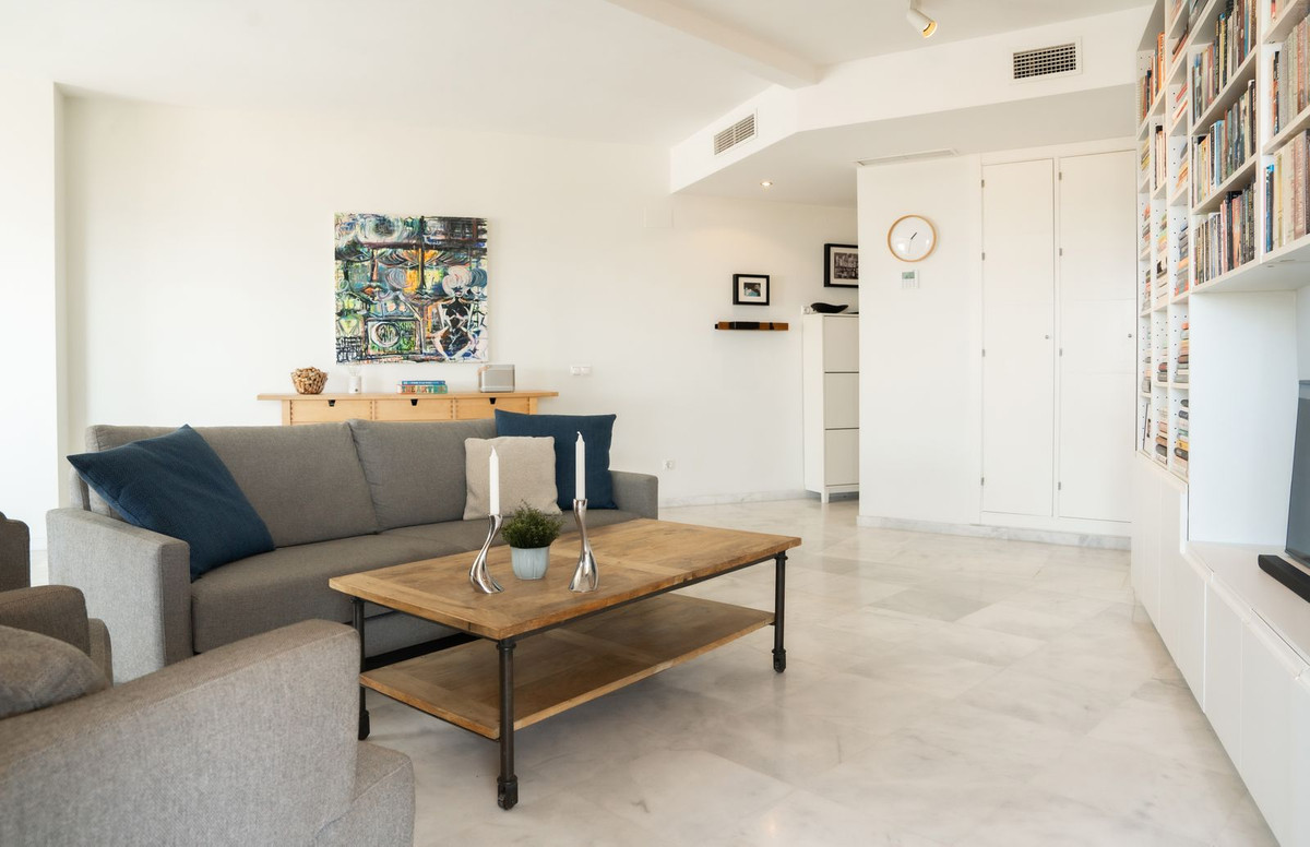 Appartement te koop in Estepona | 2 slaapkamers H5380141