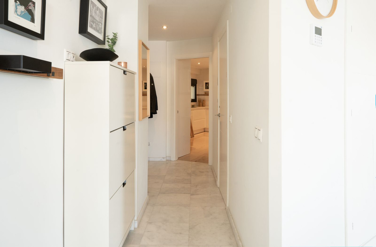 Appartement te koop in Estepona | 2 slaapkamers H5380141