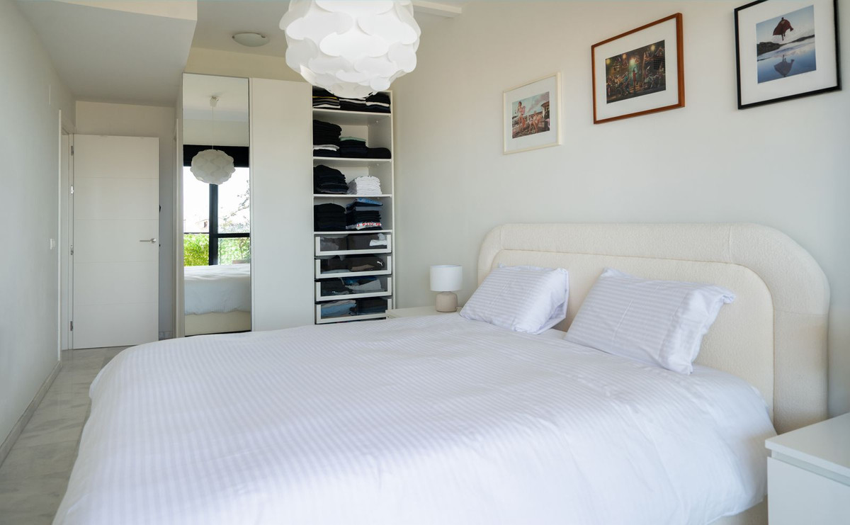 Appartement te koop in Estepona | 2 slaapkamers H5380141