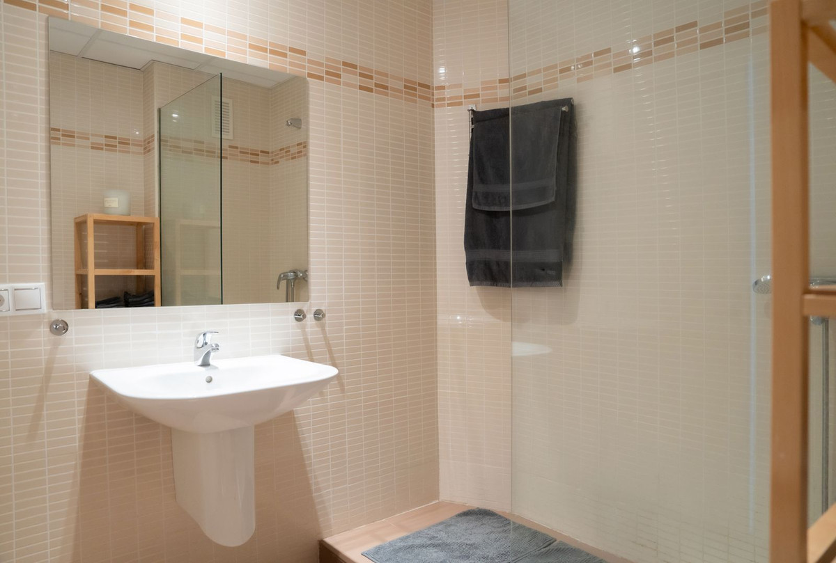Appartement te koop in Estepona | 2 slaapkamers H5380141
