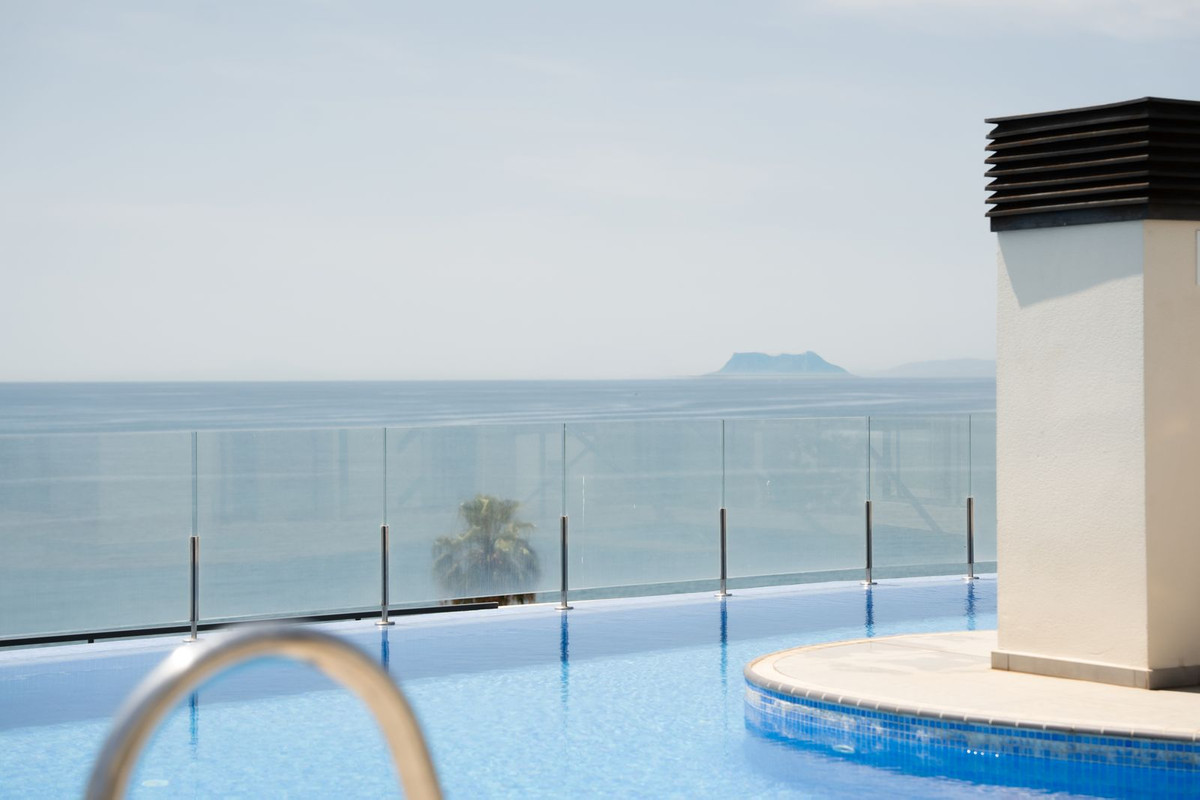 Appartement te koop in Estepona | 2 slaapkamers H5380141