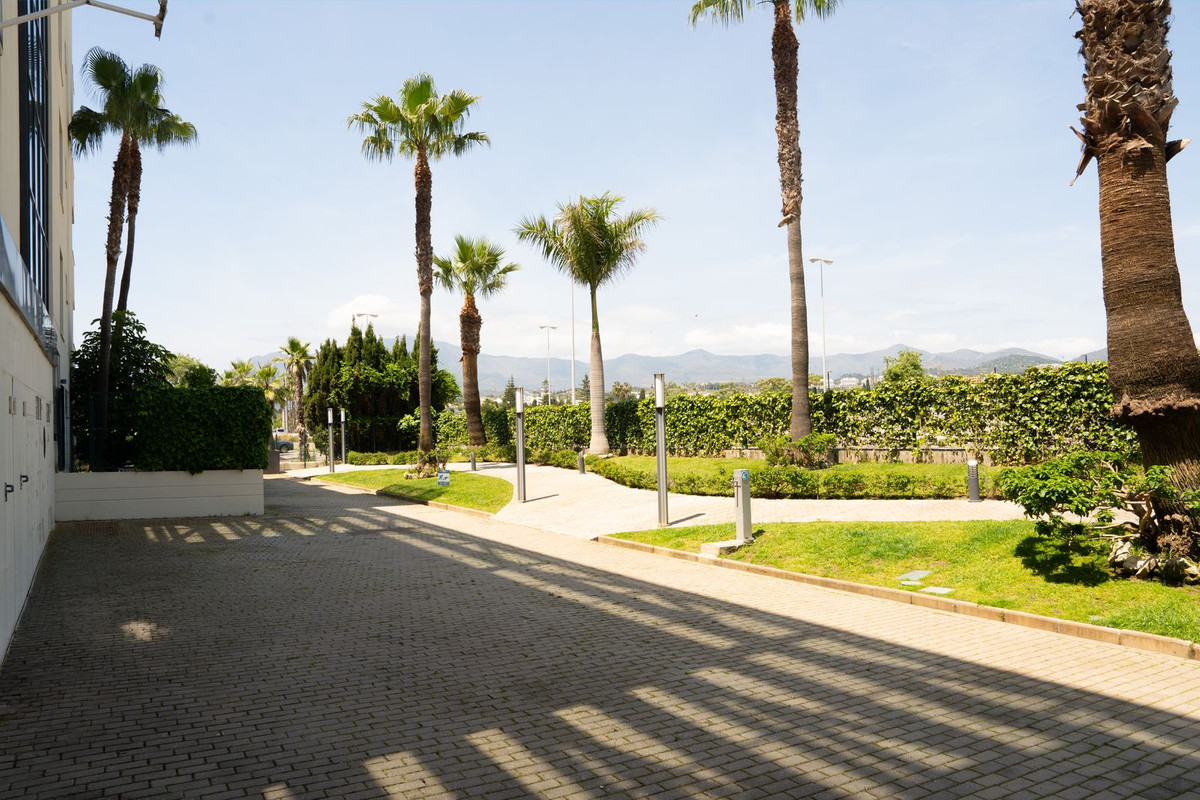 Appartement te koop in Estepona | 2 slaapkamers H5380141