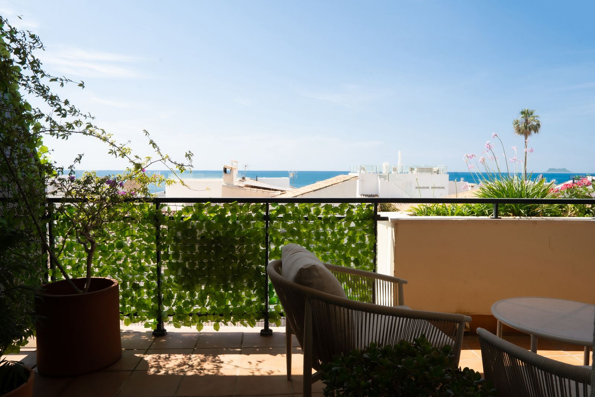 Appartement te koop in Estepona | 2 slaapkamers H5380141
