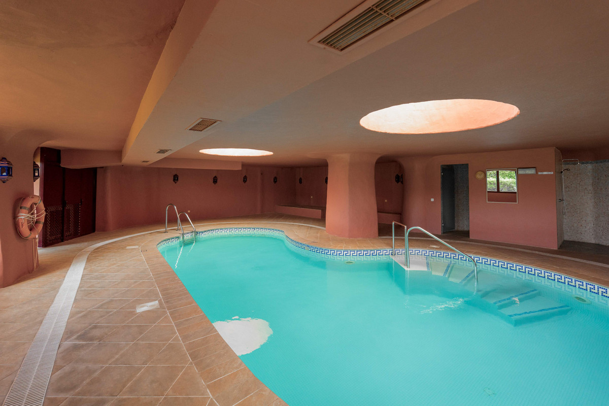 Appartement te koop in Estepona | 3 slaapkamers H5380384