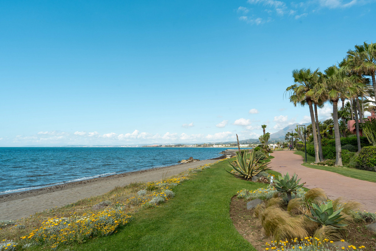 Appartement te koop in Estepona | 3 slaapkamers H5380384