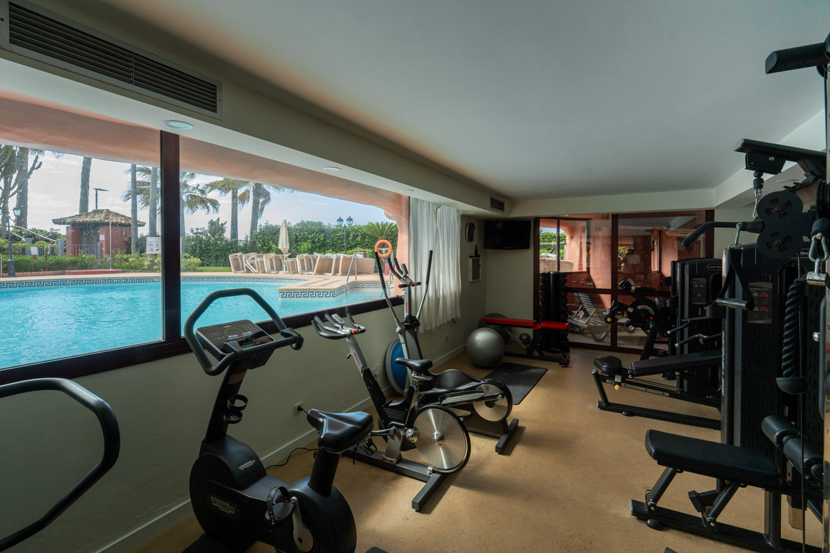 Appartement te koop in Estepona | 3 slaapkamers H5380384
