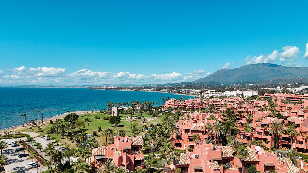 Appartement te koop in Estepona | 3 slaapkamers H5380384