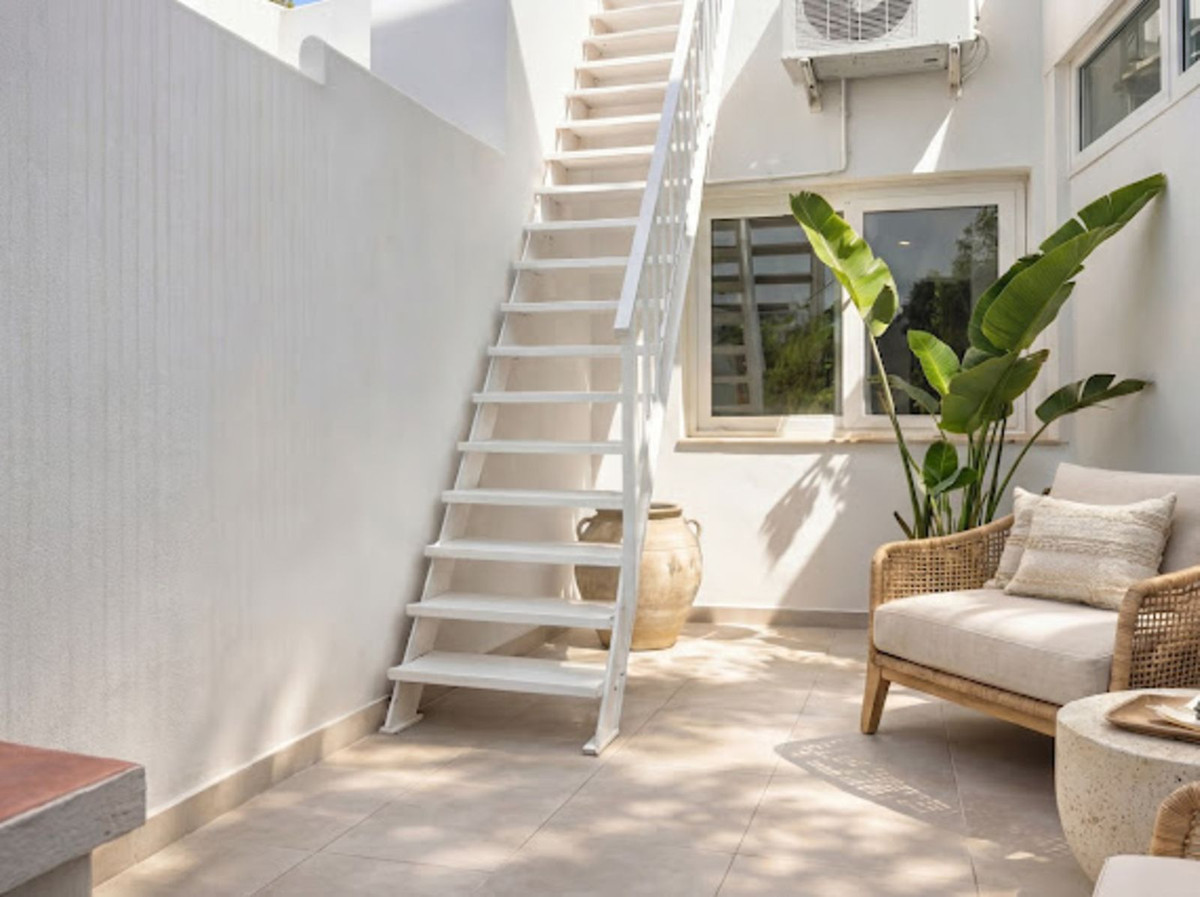 Appartement te koop in Estepona | 3 slaapkamers H5382034