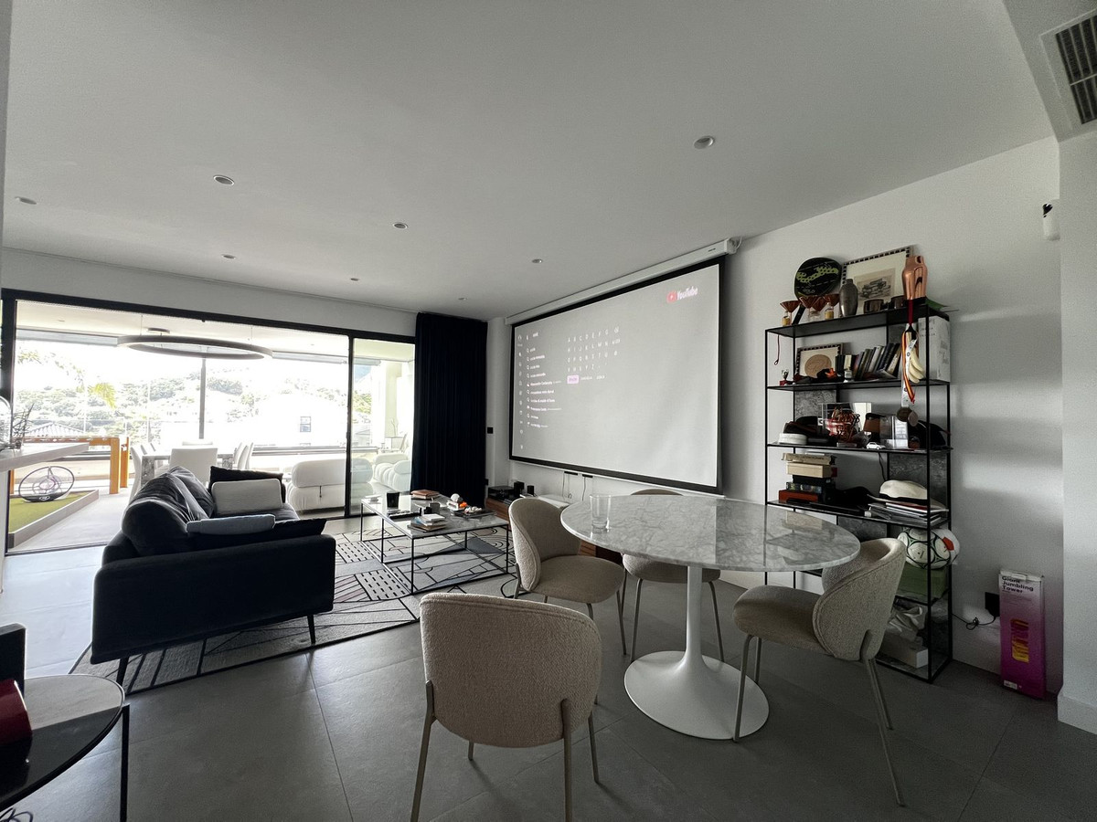 Appartement te koop in Estepona | 2 slaapkamers H5382088