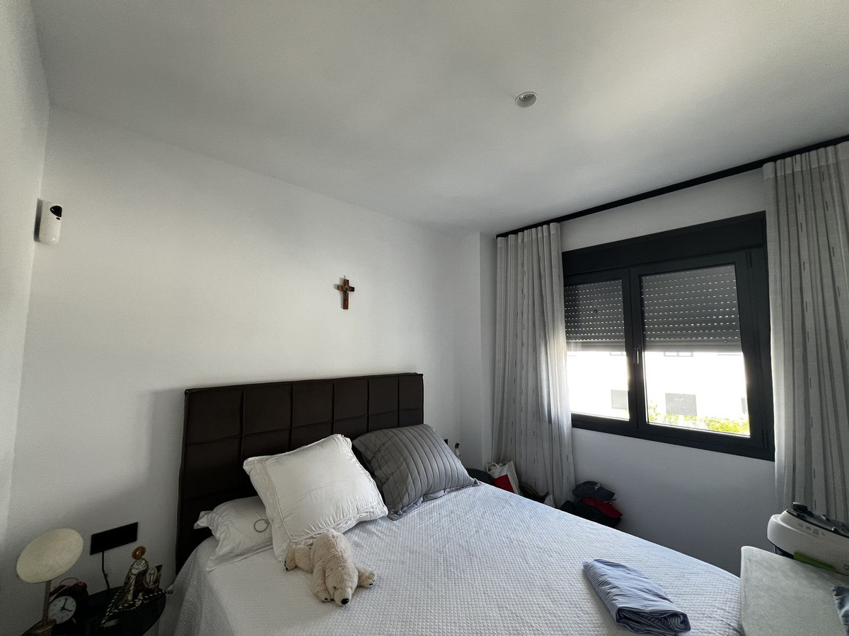 Appartement te koop in Estepona | 2 slaapkamers H5382088