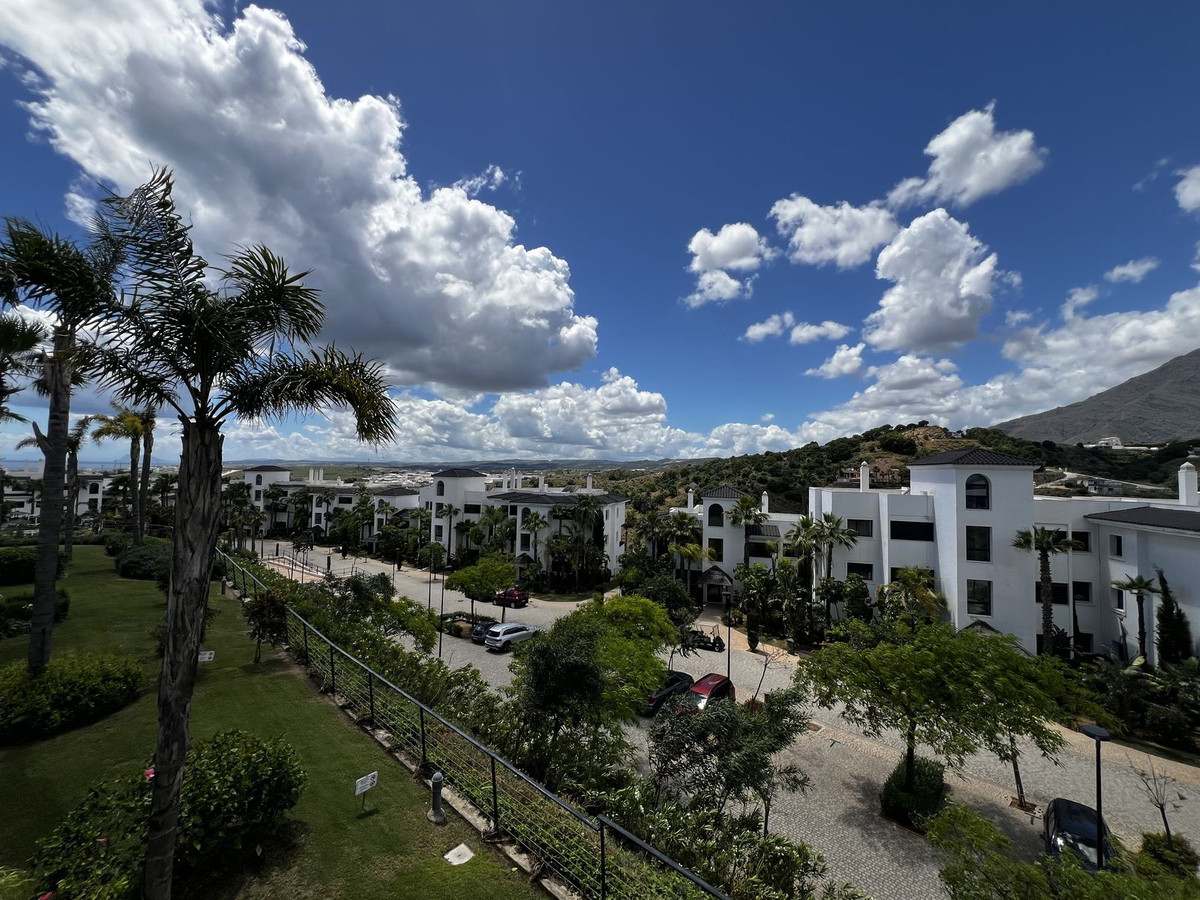 Appartement te koop in Estepona | 2 slaapkamers H5382088