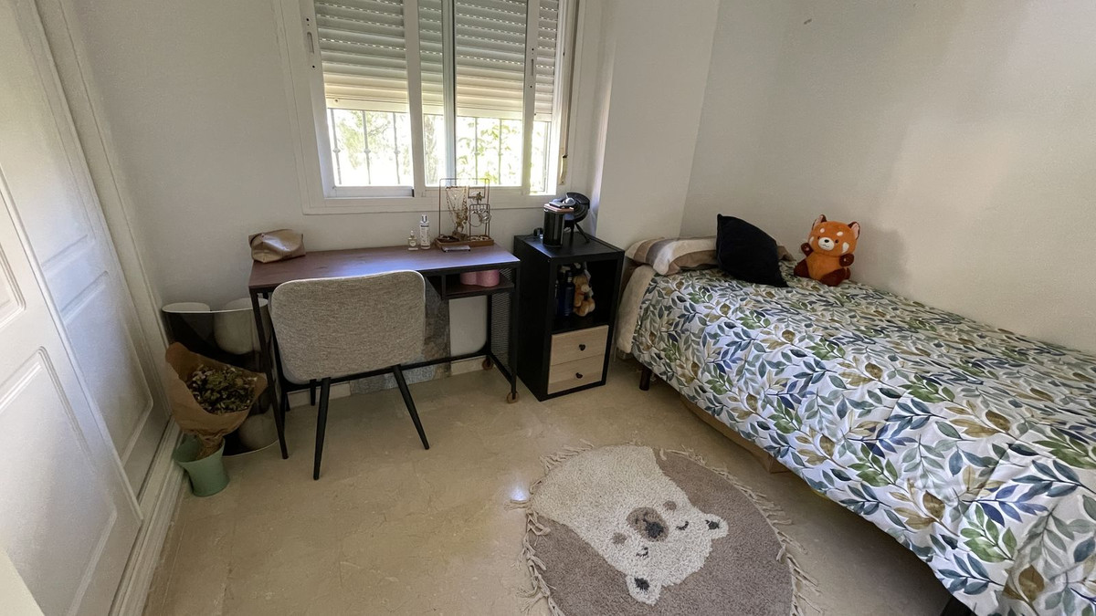 Appartement te koop in Estepona | 3 slaapkamers H5382118