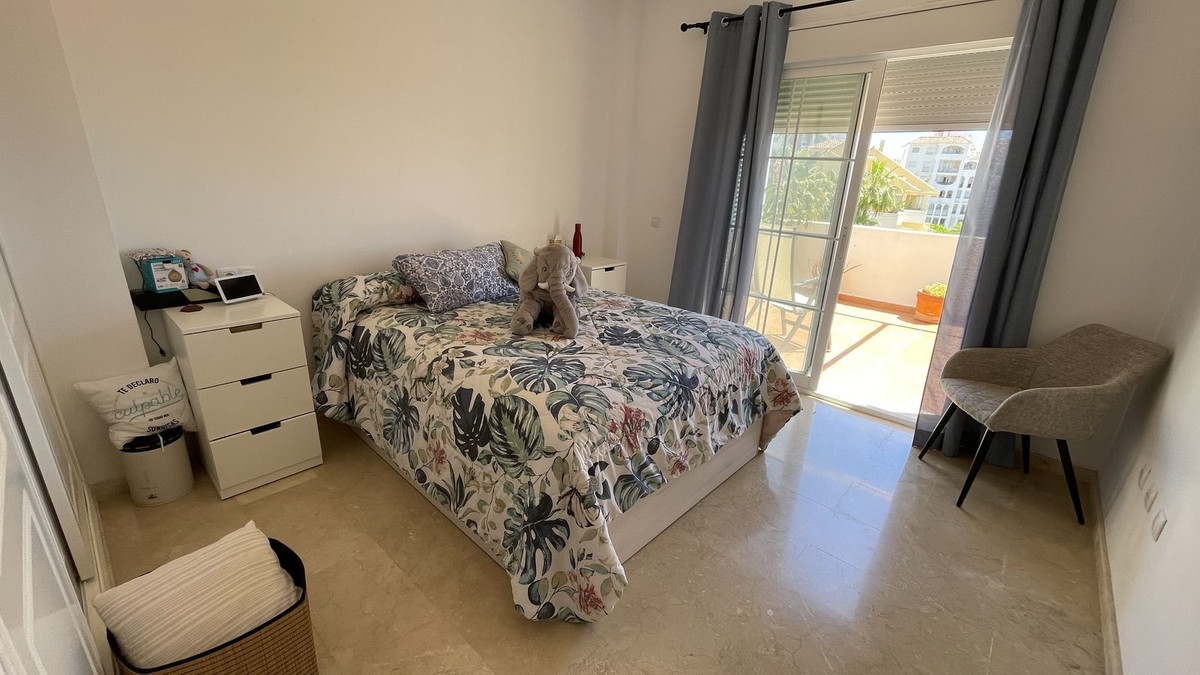 Appartement te koop in Estepona | 3 slaapkamers H5382118