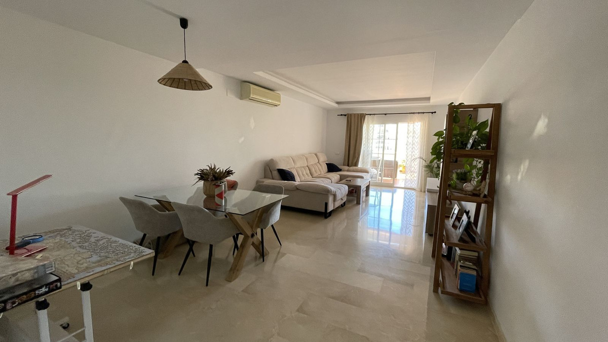 Appartement te koop in Estepona | 3 slaapkamers H5382118