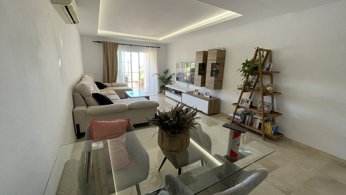 Appartement te koop in Estepona | 3 slaapkamers H5382118