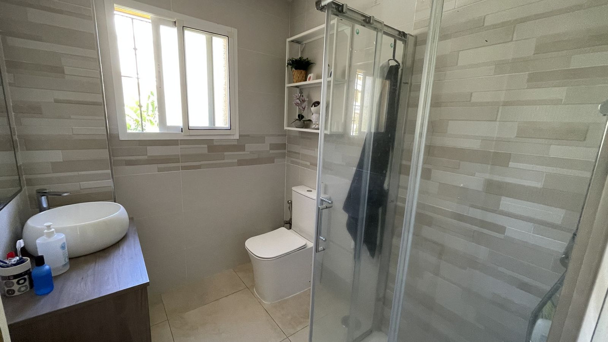 Appartement te koop in Estepona | 3 slaapkamers H5382118